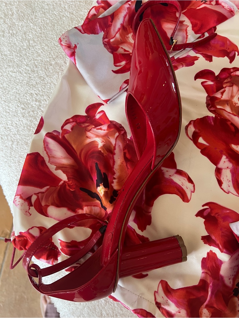 Salvatore Ferragamo Red Patent Pointed-Toe Slingback Pumps with Ankle Tie - Picture 5 of 10